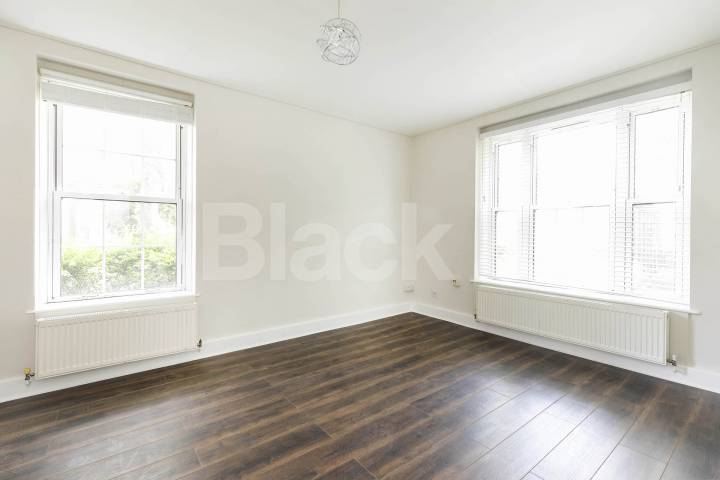 Contemporary two bed with modern kitchen and bath mins to tube & shops Edgware Road, Maida Vale